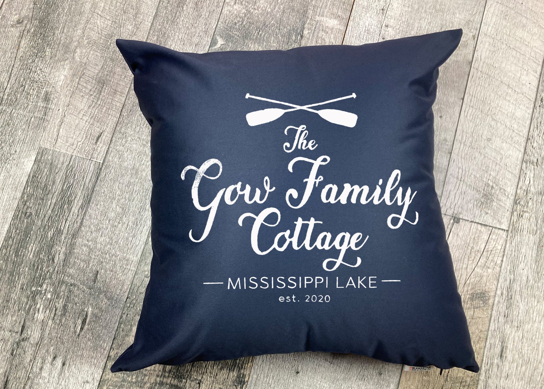 Pillows & Throws – Classic Cottage Outfitters